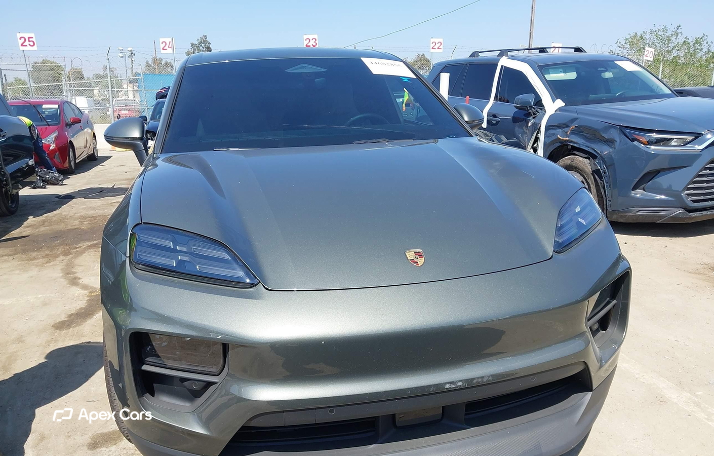 Porsche Macan 2025