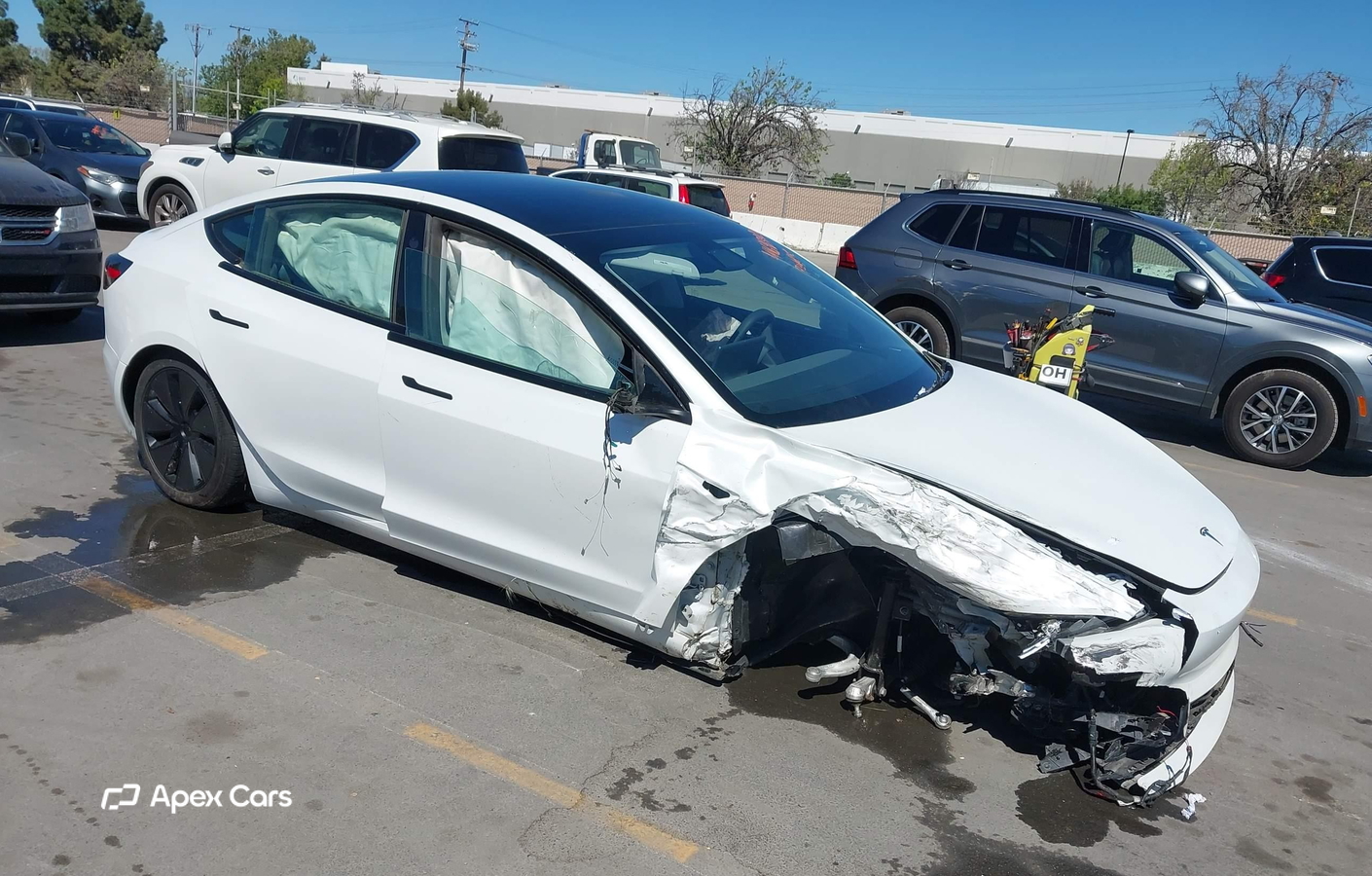 Tesla Model 3 2024