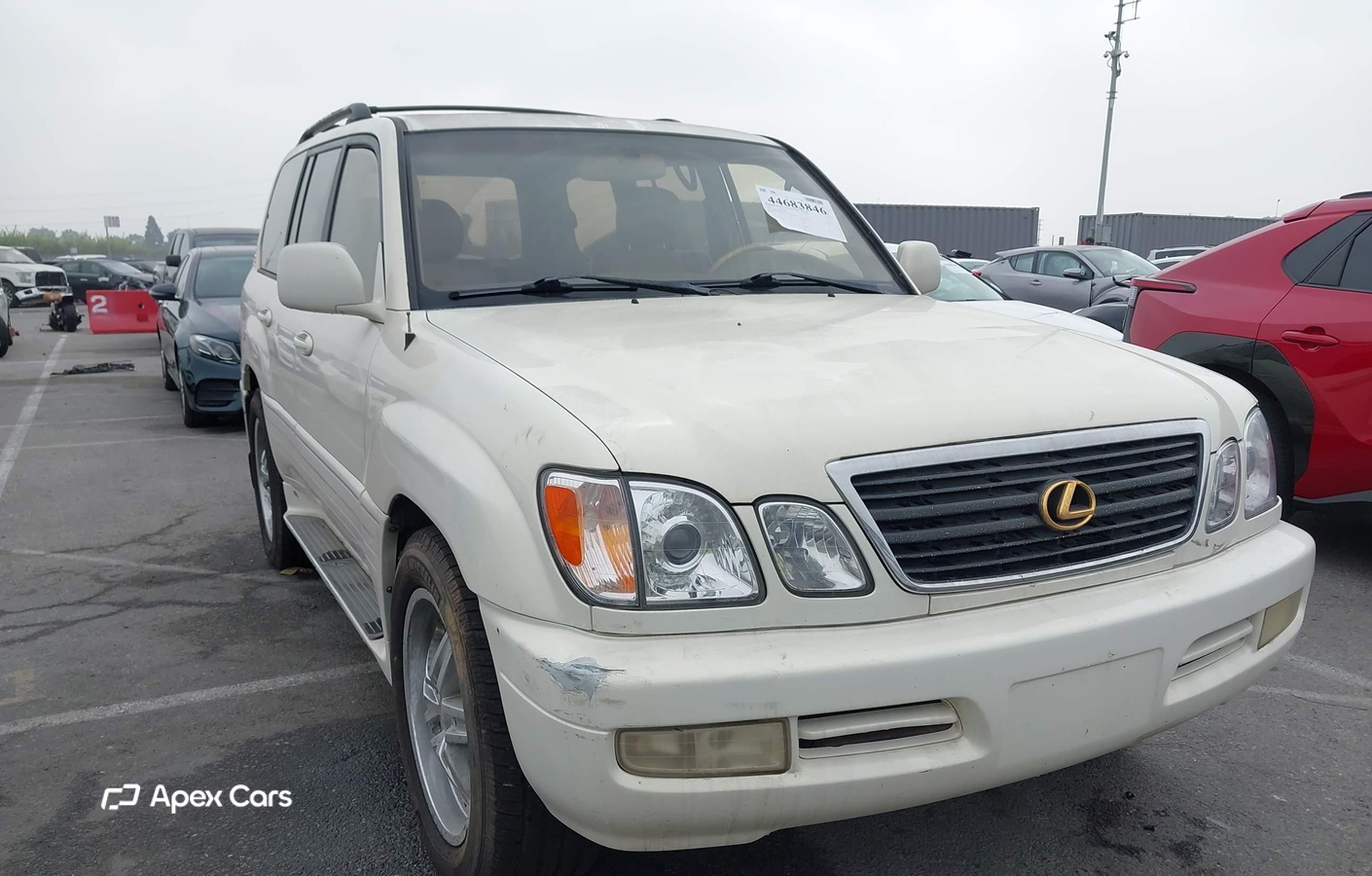 Lexus LX 2000