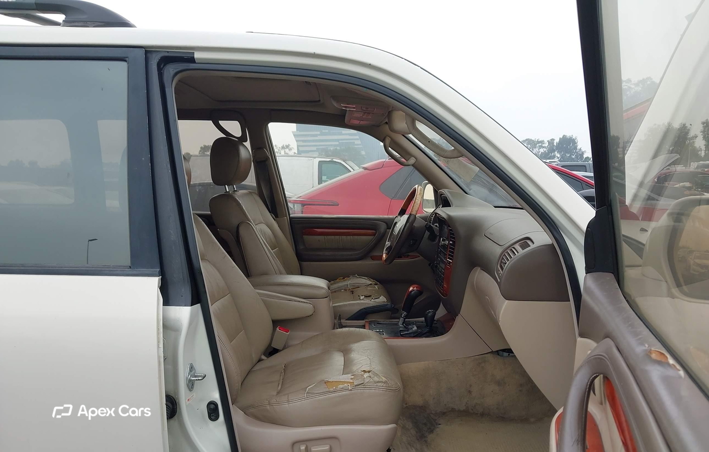 Lexus LX 2000