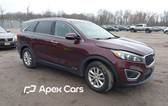 Kia Sorento 2017 - Image 1 of 16