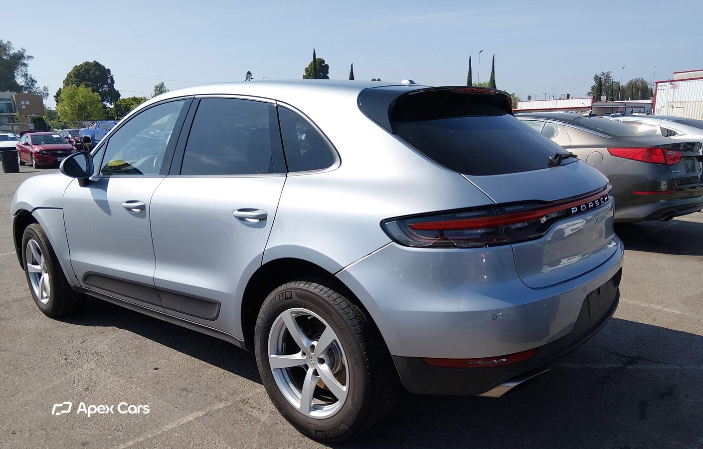 Porsche Macan 2021