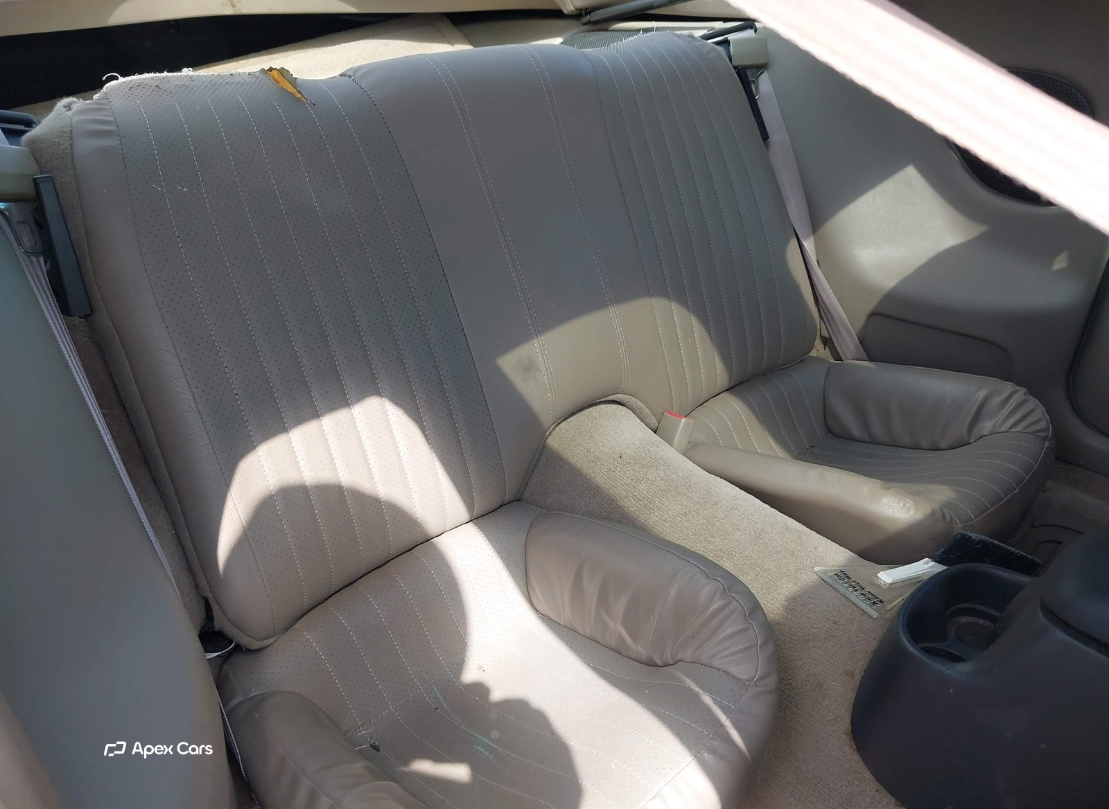 Pontiac Firebird 2000