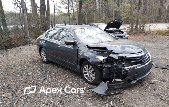 Nissan Altima 2013 - Image 1 of 11
