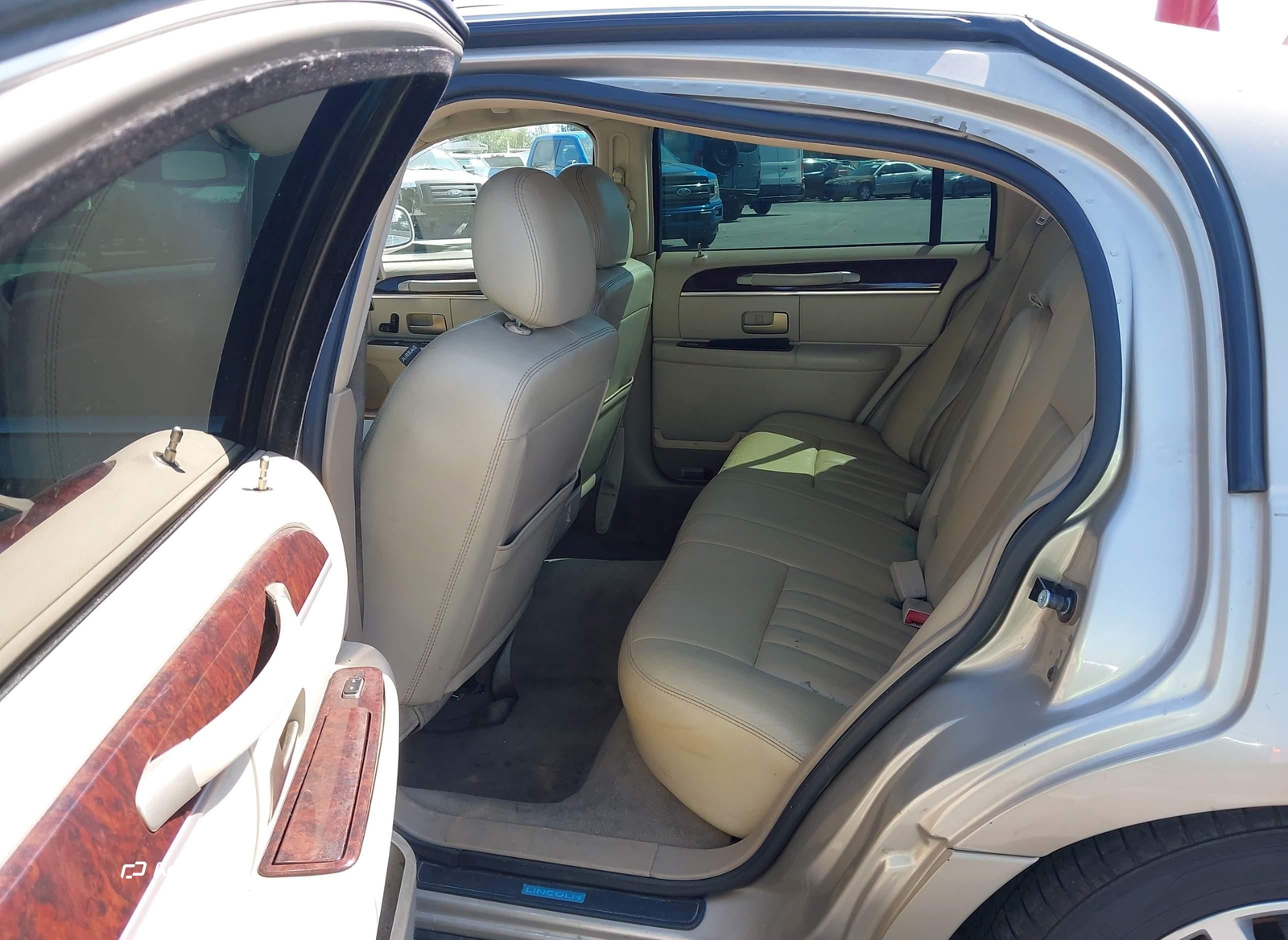 Lincoln Town Car 2007