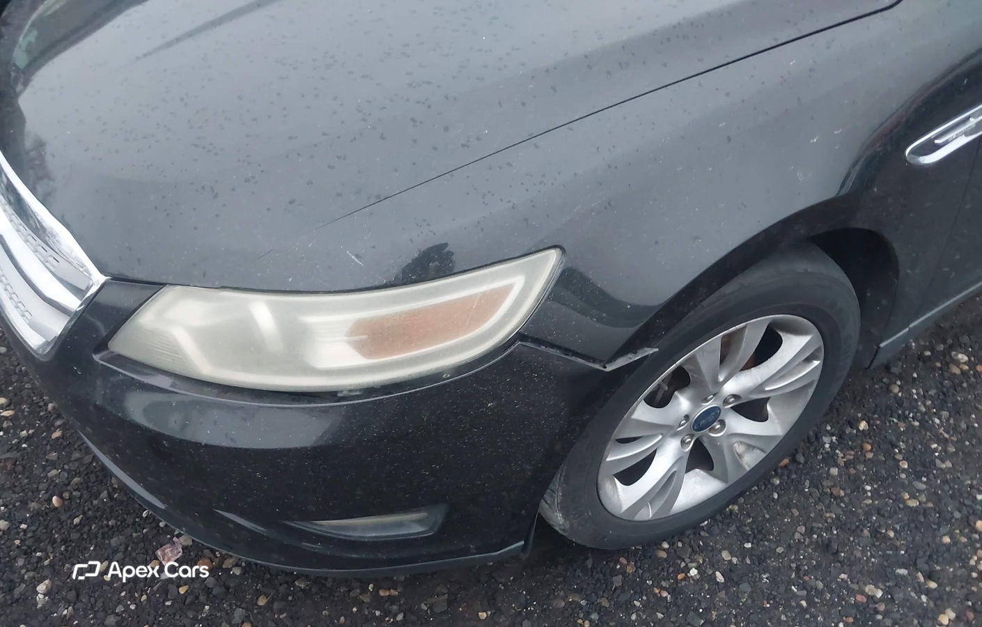 Ford Taurus 2011