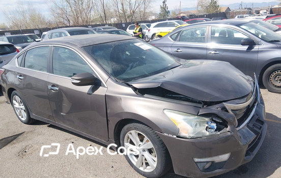 Nissan Altima 2015 - Image 1 of 14