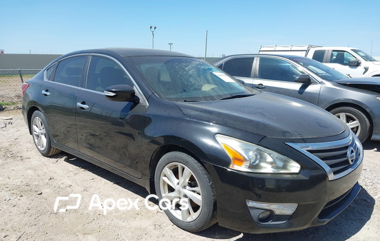 Nissan Altima 2013 - Image 1 of 11
