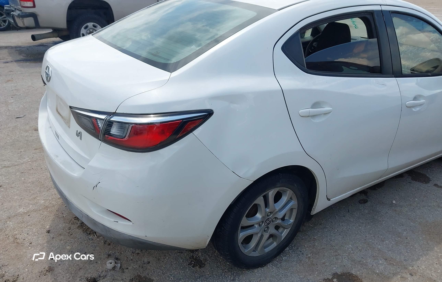 Scion iA 2016