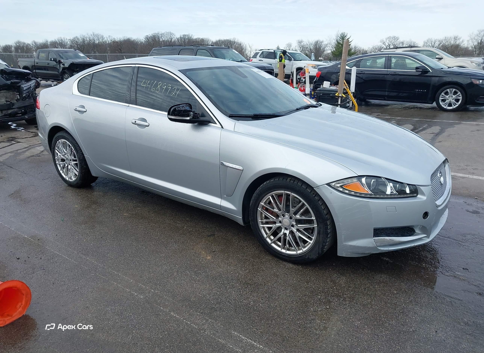 Jaguar XF 2012