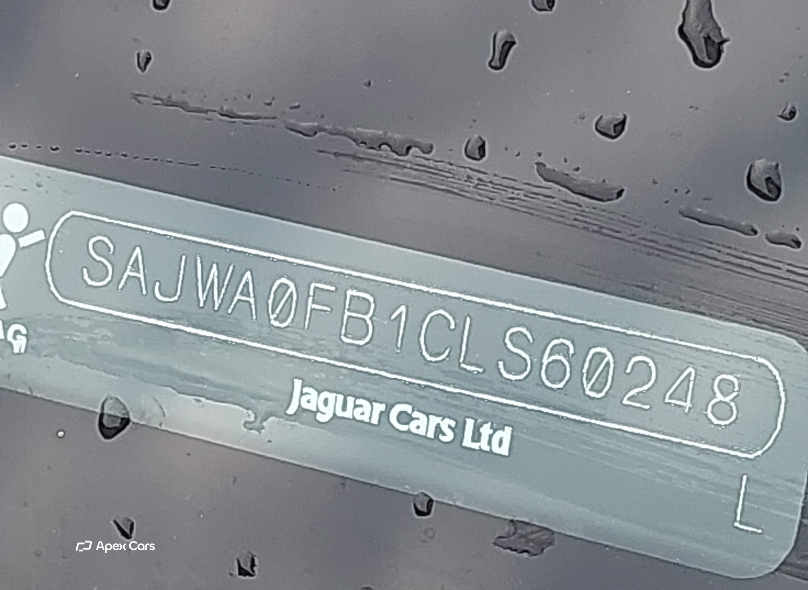 Jaguar XF 2012