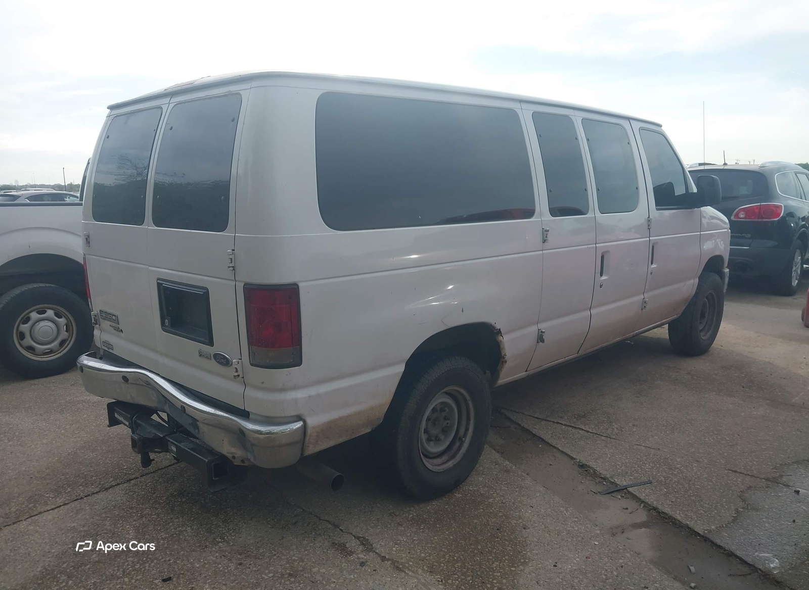 Ford Econoline 2010