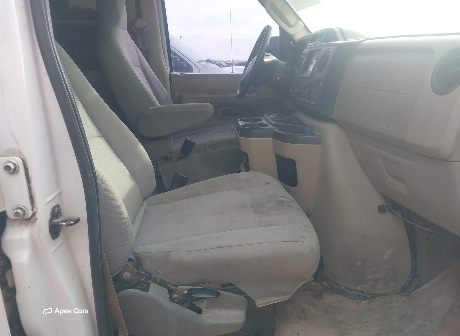 Ford Econoline 2010