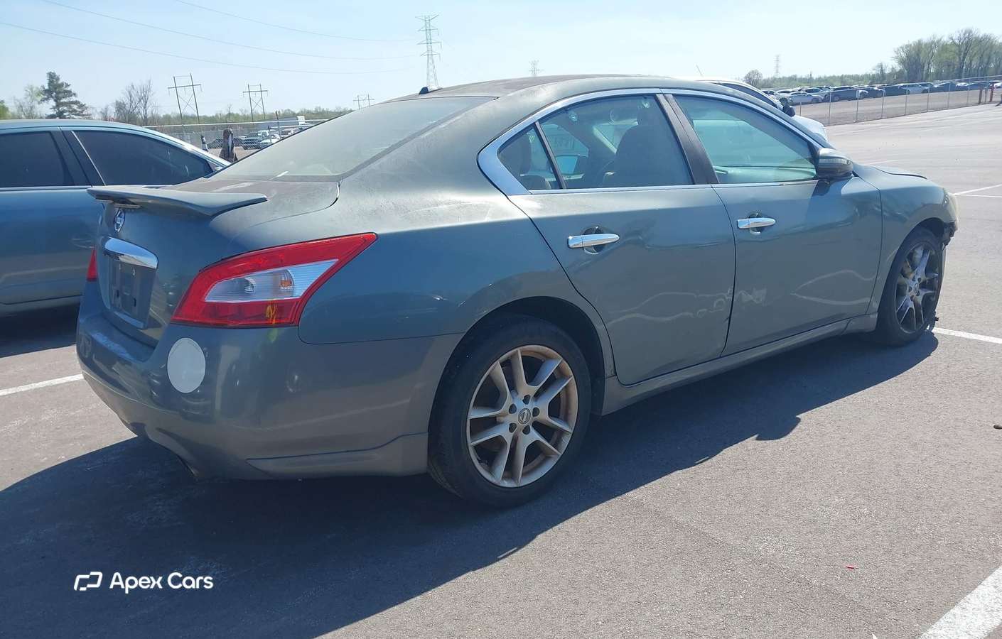 Nissan Maxima 2010