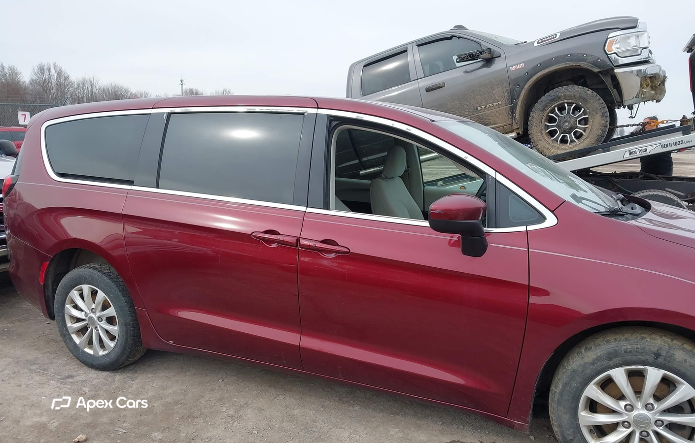 Chrysler Pacifica 2017