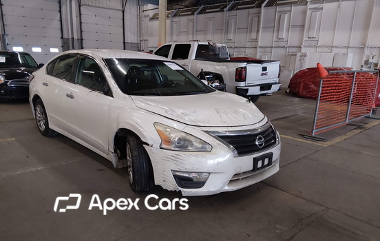 Nissan Altima 2014 - Image 1 of 17