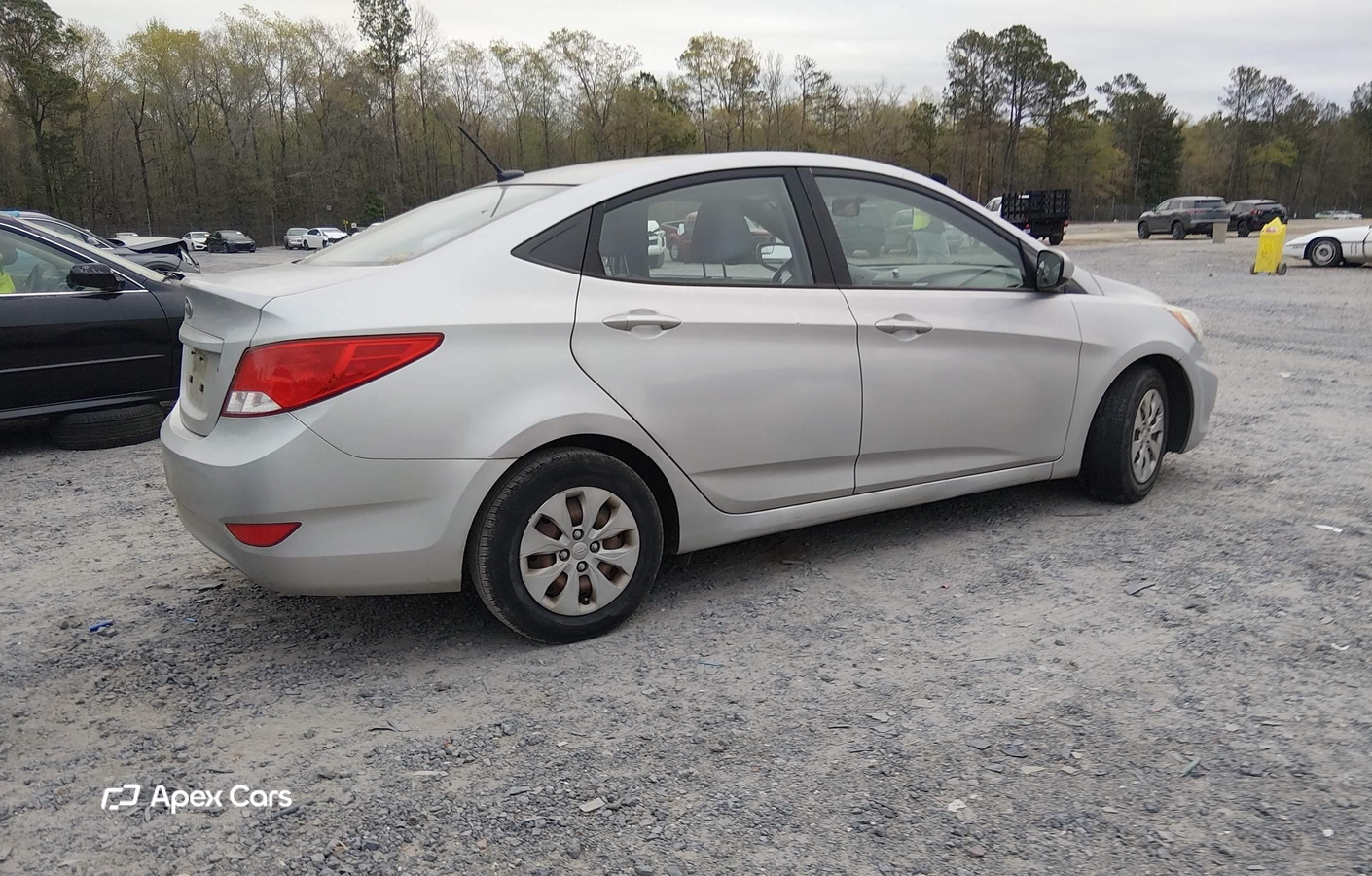Hyundai Accent 2015