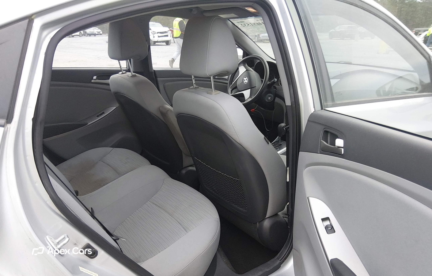 Hyundai Accent 2015