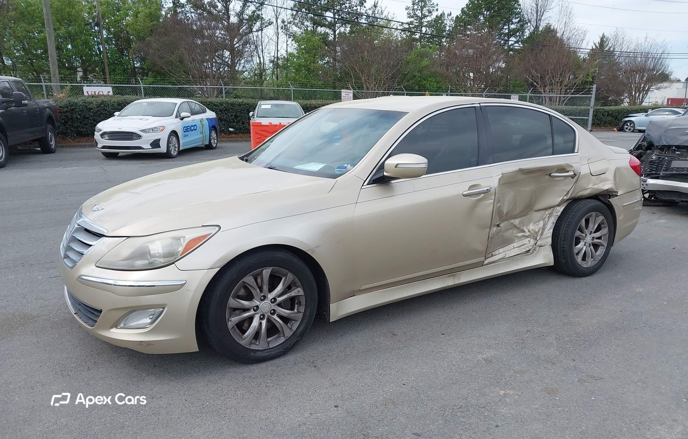 Hyundai Genesis 2012