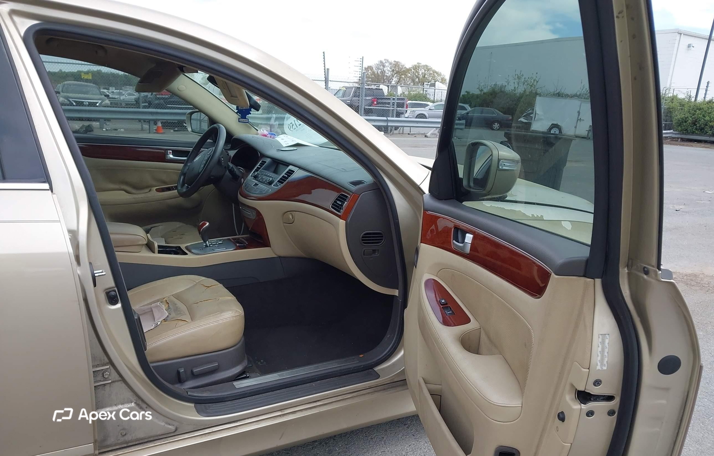Hyundai Genesis 2012