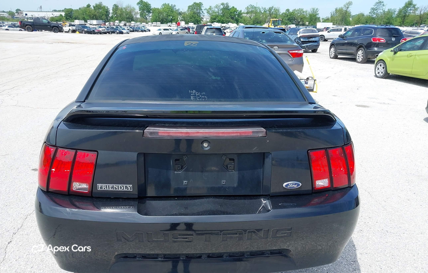 Ford Mustang 2000