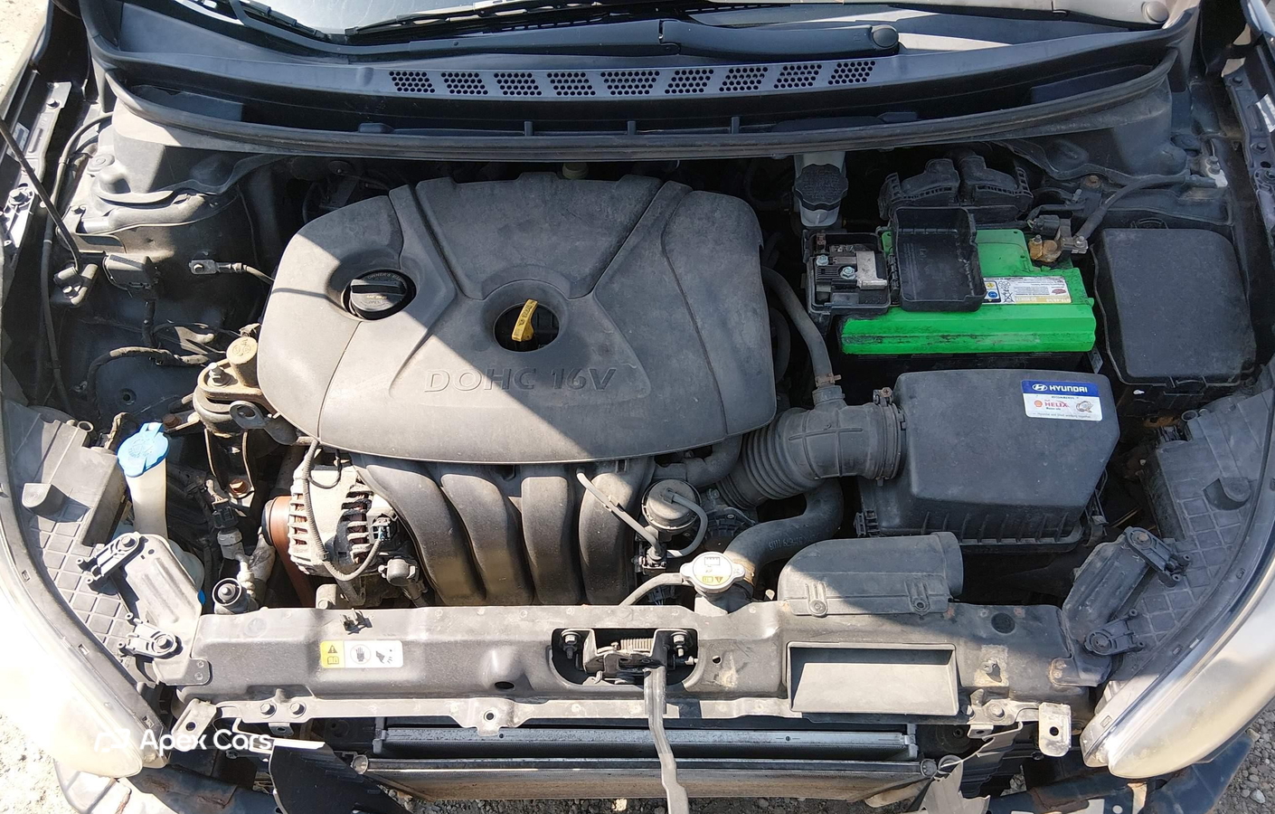 Hyundai Elantra 2012