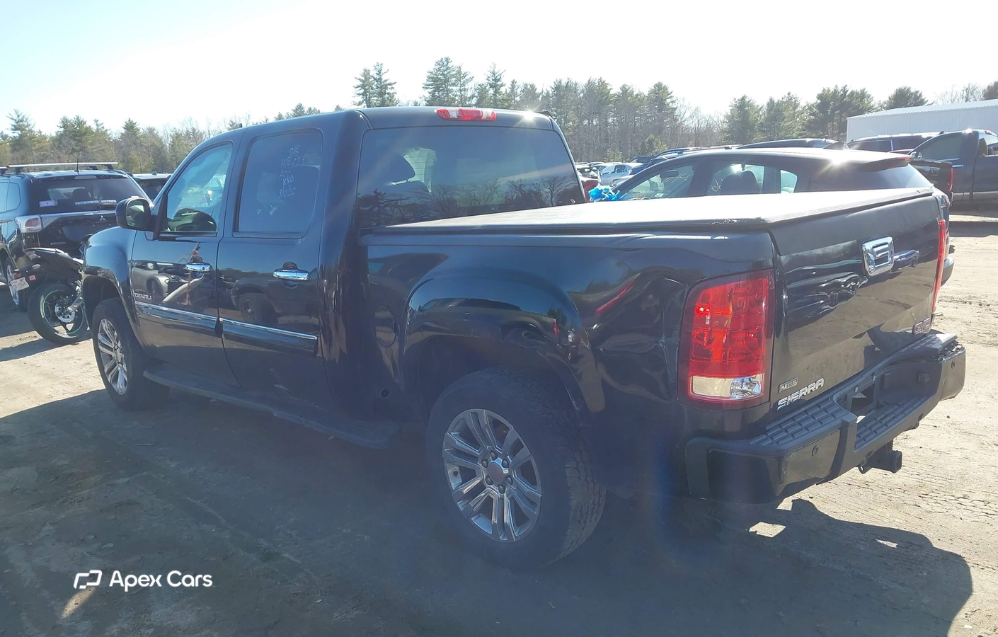 GMC Sierra 2011