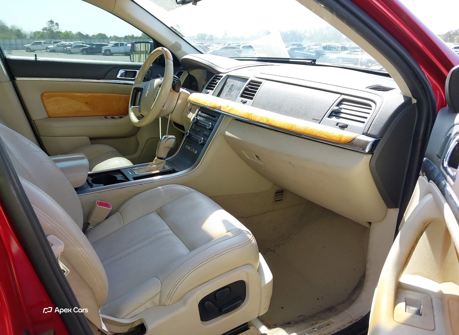 Lincoln MKS 2011