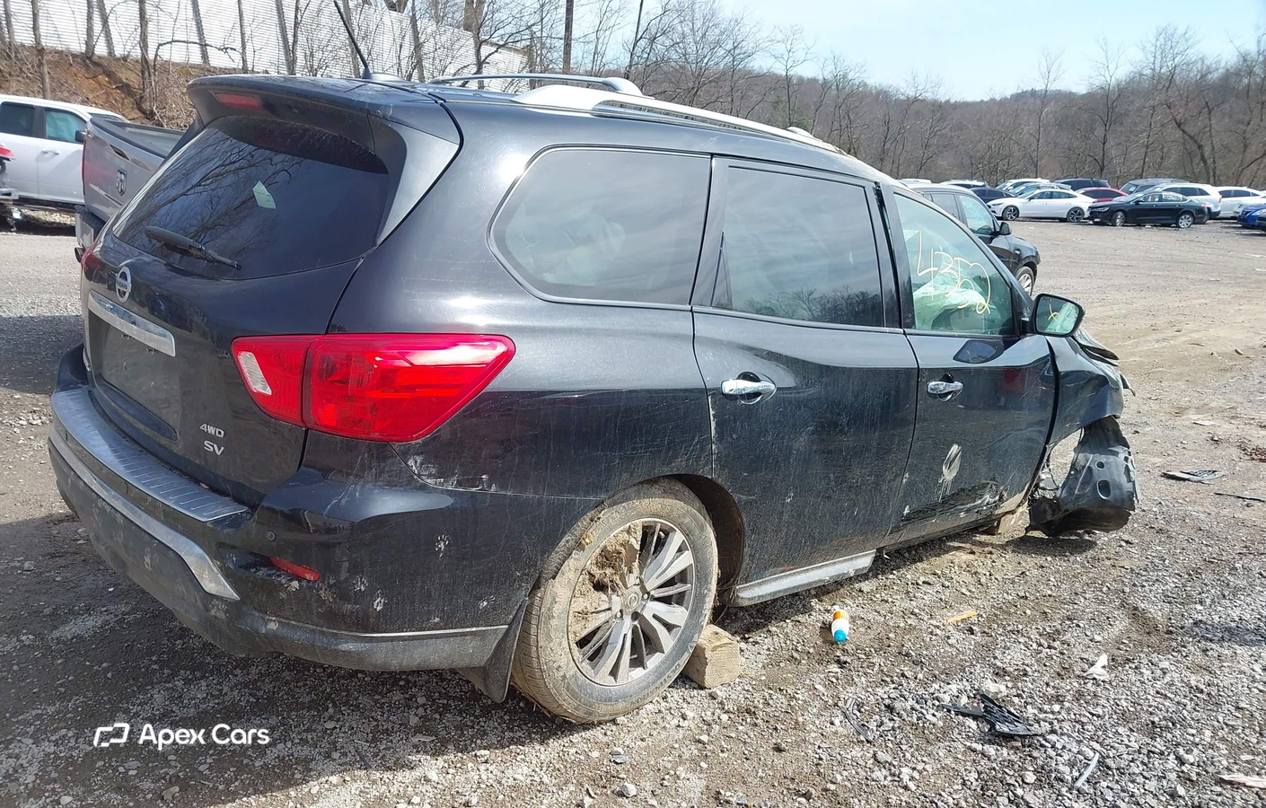 Nissan Pathfinder 2018