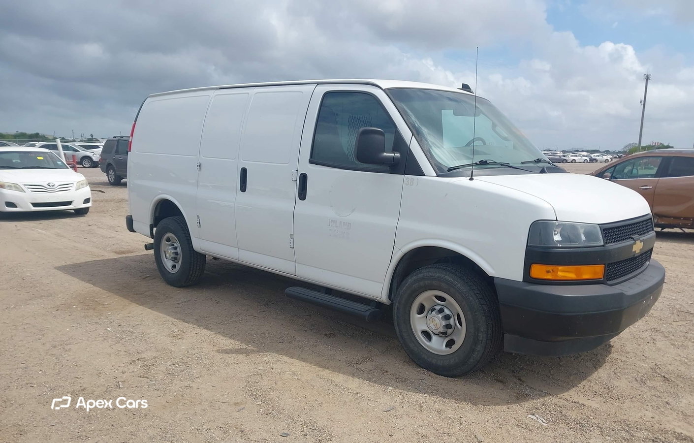 Chevrolet Express 2023