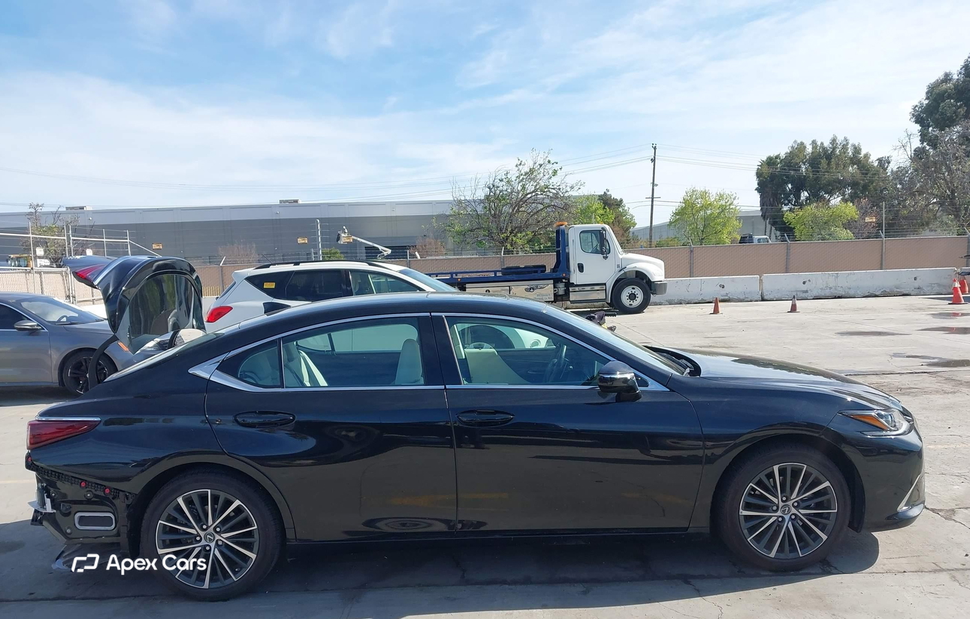 Lexus ES 2023