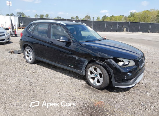 2015 BMW X1 - Image 1 of 5