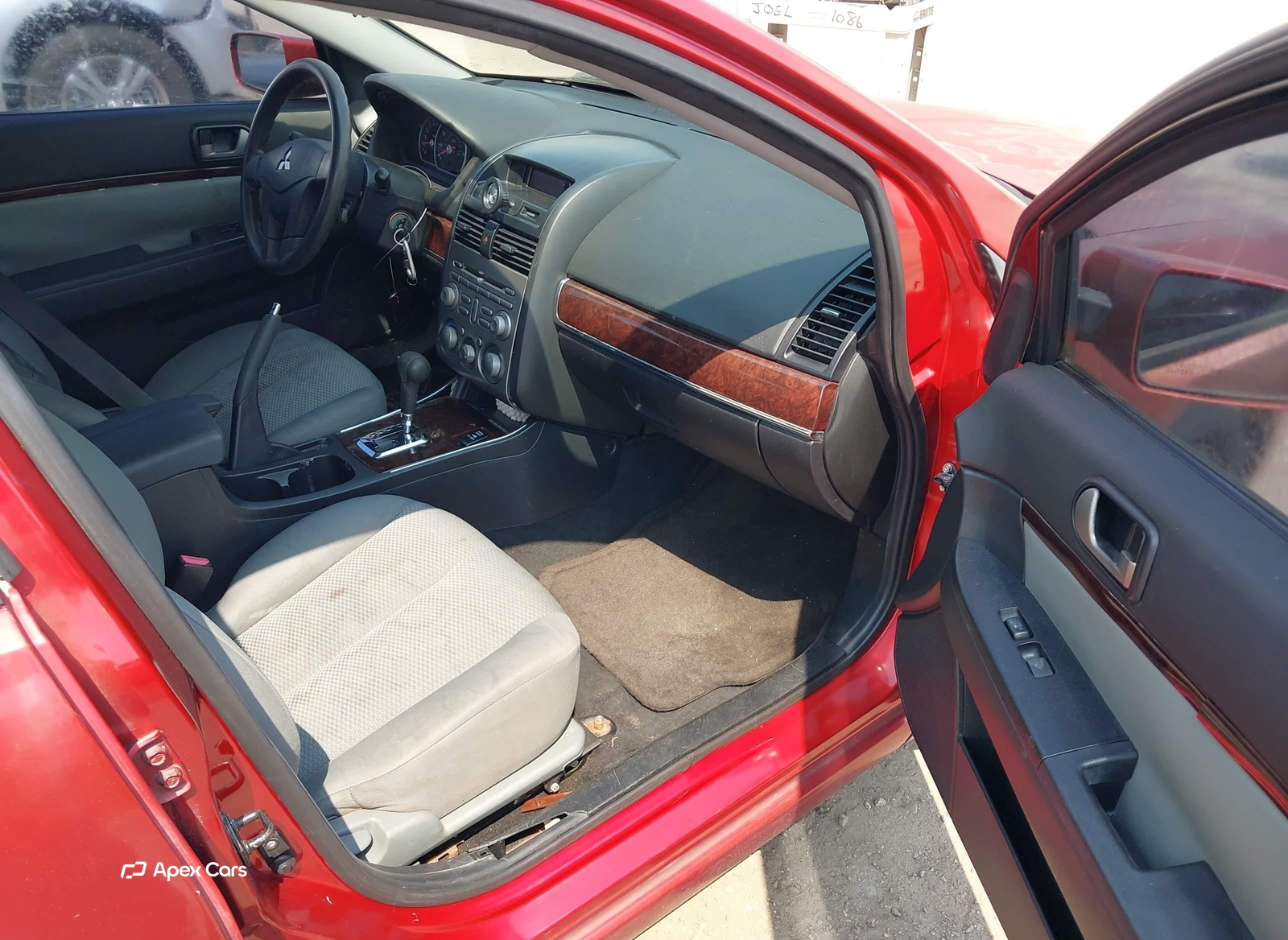 Mitsubishi Galant 2009