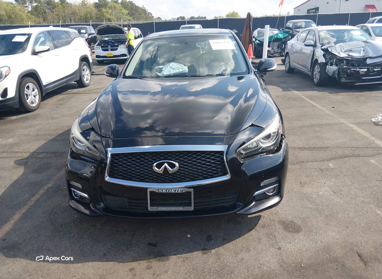 Infiniti Q50 2016