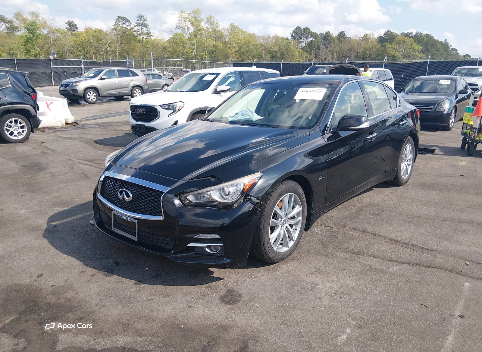Infiniti Q50 2016