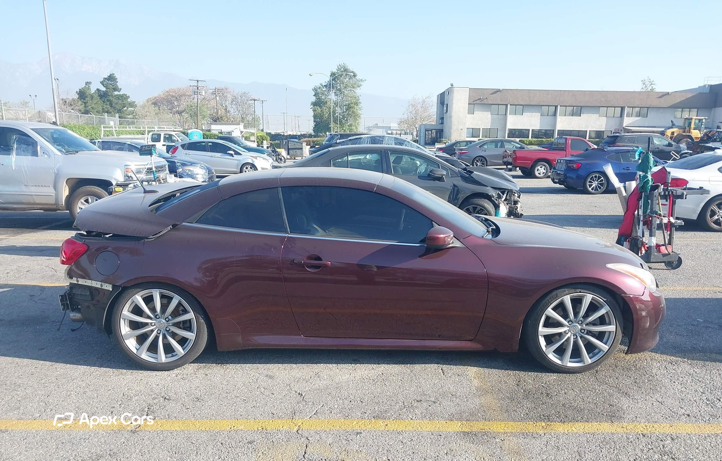 Infiniti G 2010