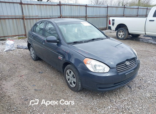2010 Hyundai Accent - Image 1 of 5