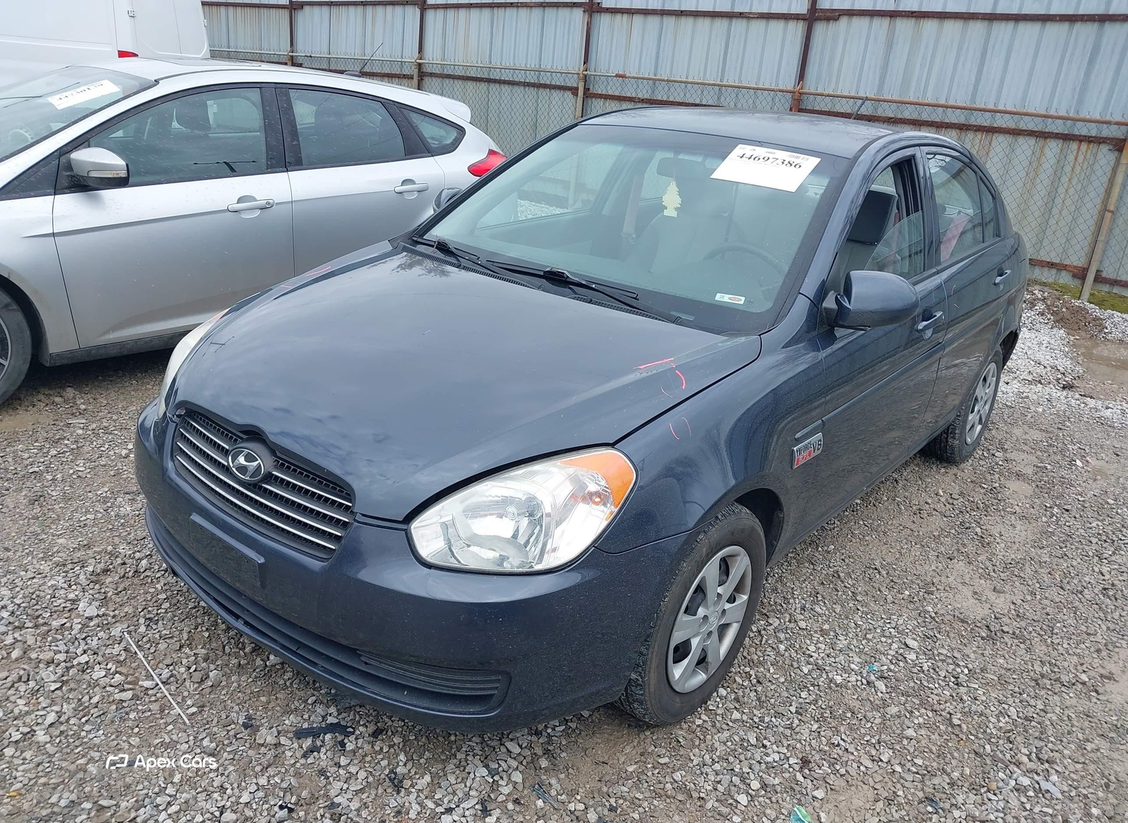 Hyundai Accent 2010