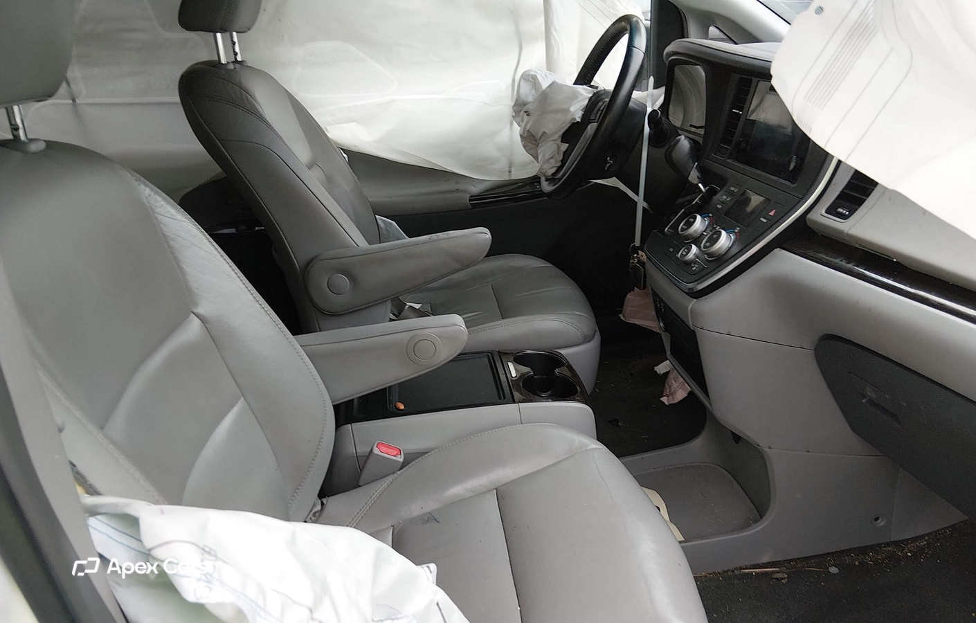 Toyota Sienna 2015