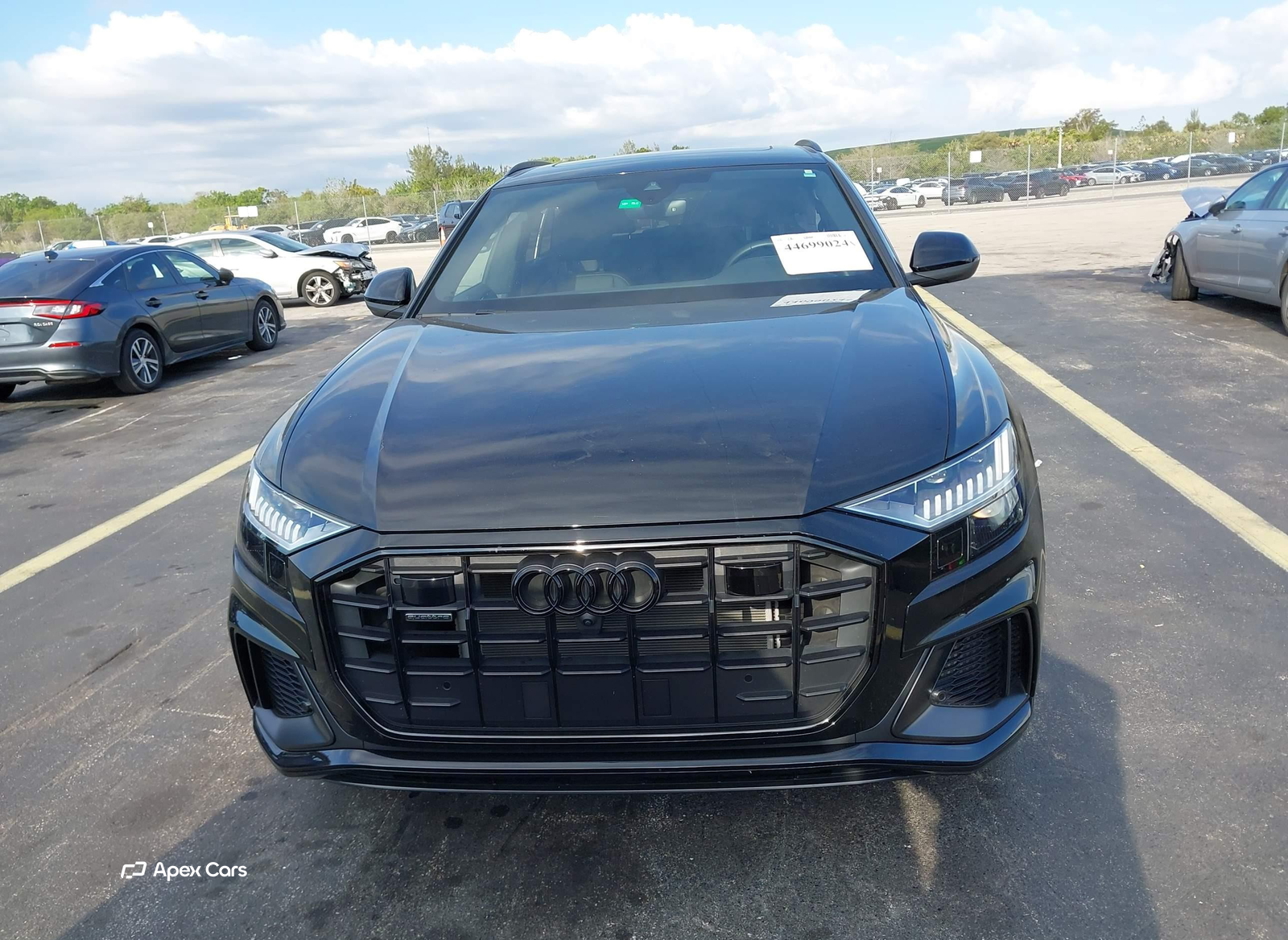 Audi Q8 2023