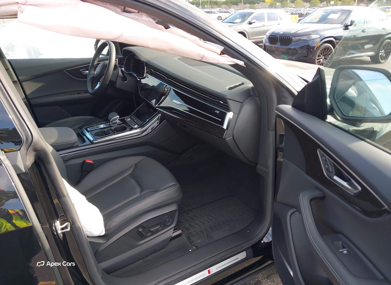 Audi Q8 2023