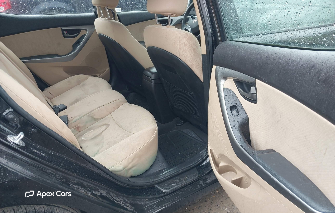 Hyundai Elantra 2013