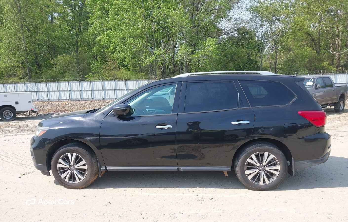 Nissan Pathfinder 2017