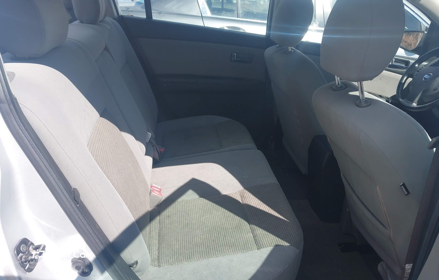 Nissan Sentra 2012