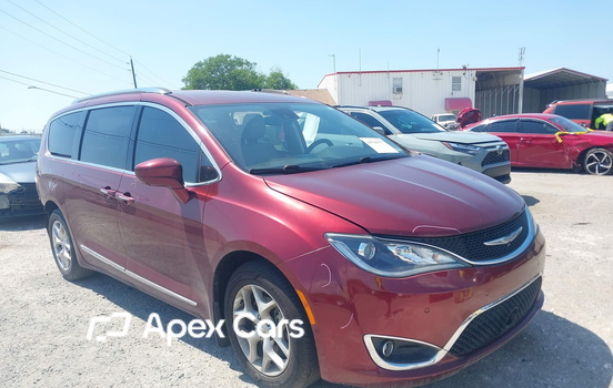 Chrysler Pacifica 2017 - Image 1 of 17