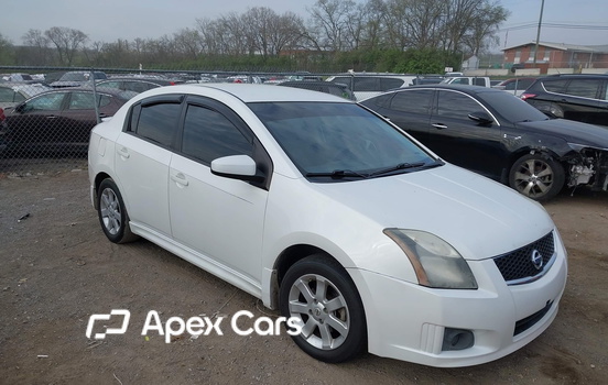 Nissan Sentra 2012 - Image 1 of 15