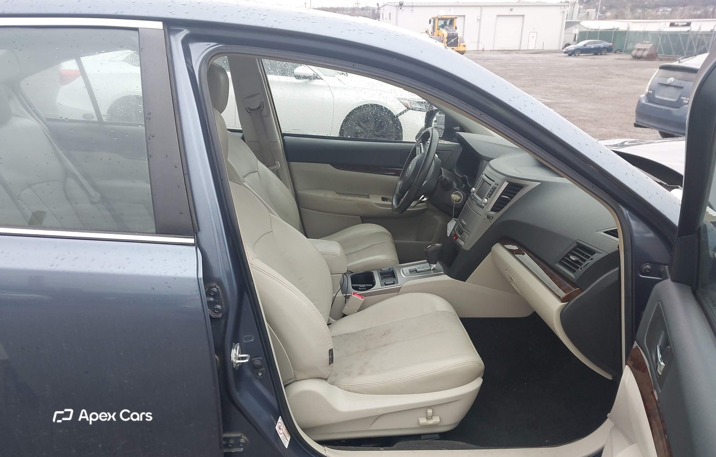 Subaru Legacy 2013
