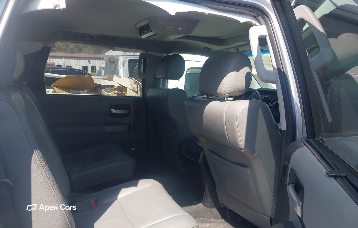 Toyota Sequoia 2014