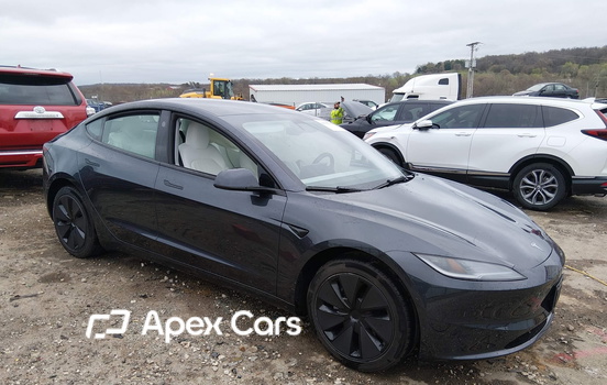 Tesla Model 3 2024 - Image 1 of 18