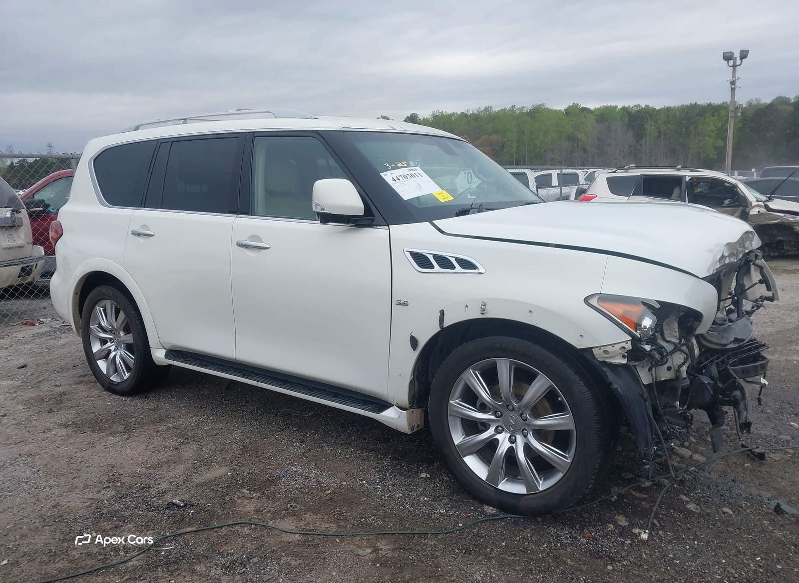 Infiniti QX80 2014